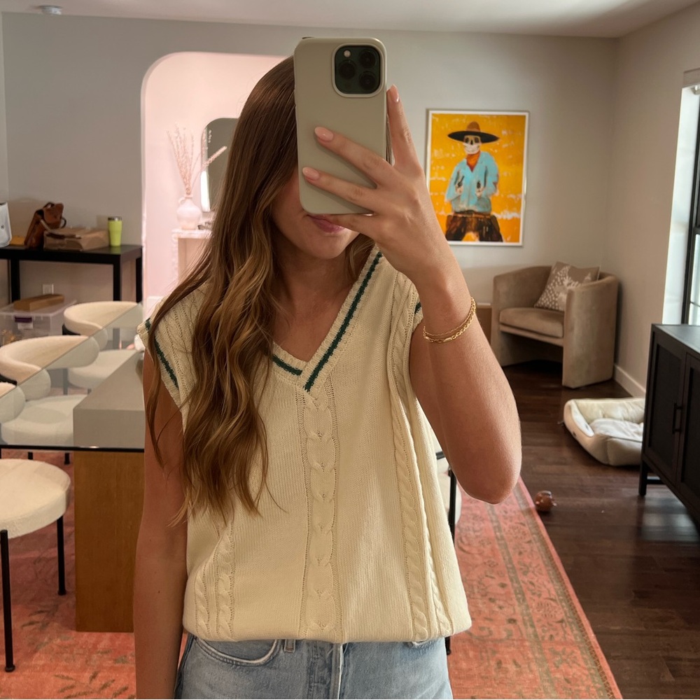 Princess Polly Sweater Vest - S